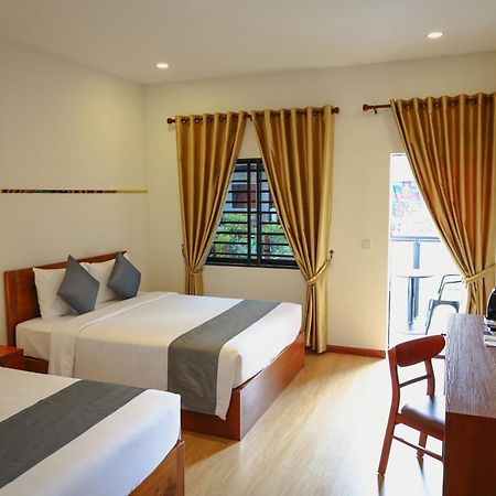 Nimith Hotel & Restaurant Phnom Penh Luaran gambar