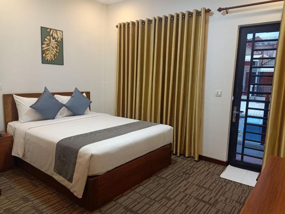 Nimith Hotel & Restaurant Phnom Penh Luaran gambar